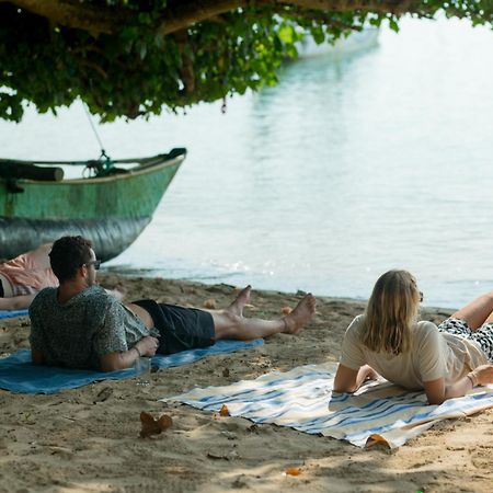 Yes Beach House Mirissa Exterior foto